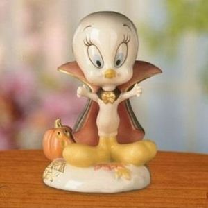 Lenox Tweety bird  Halloween figurine